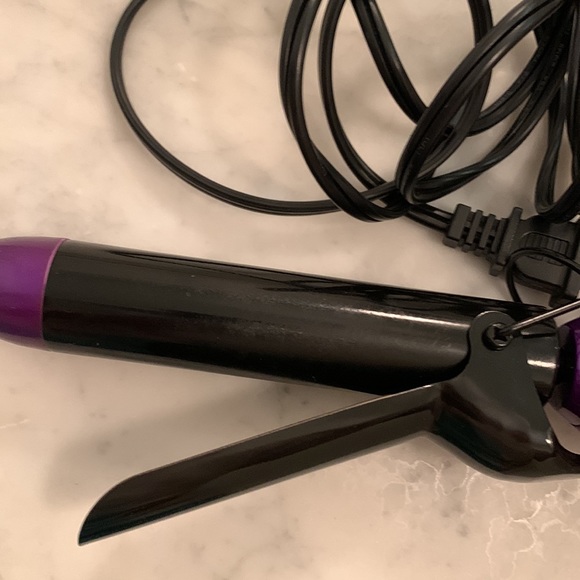 Revlon Curling Iron - Picture 4 of 4